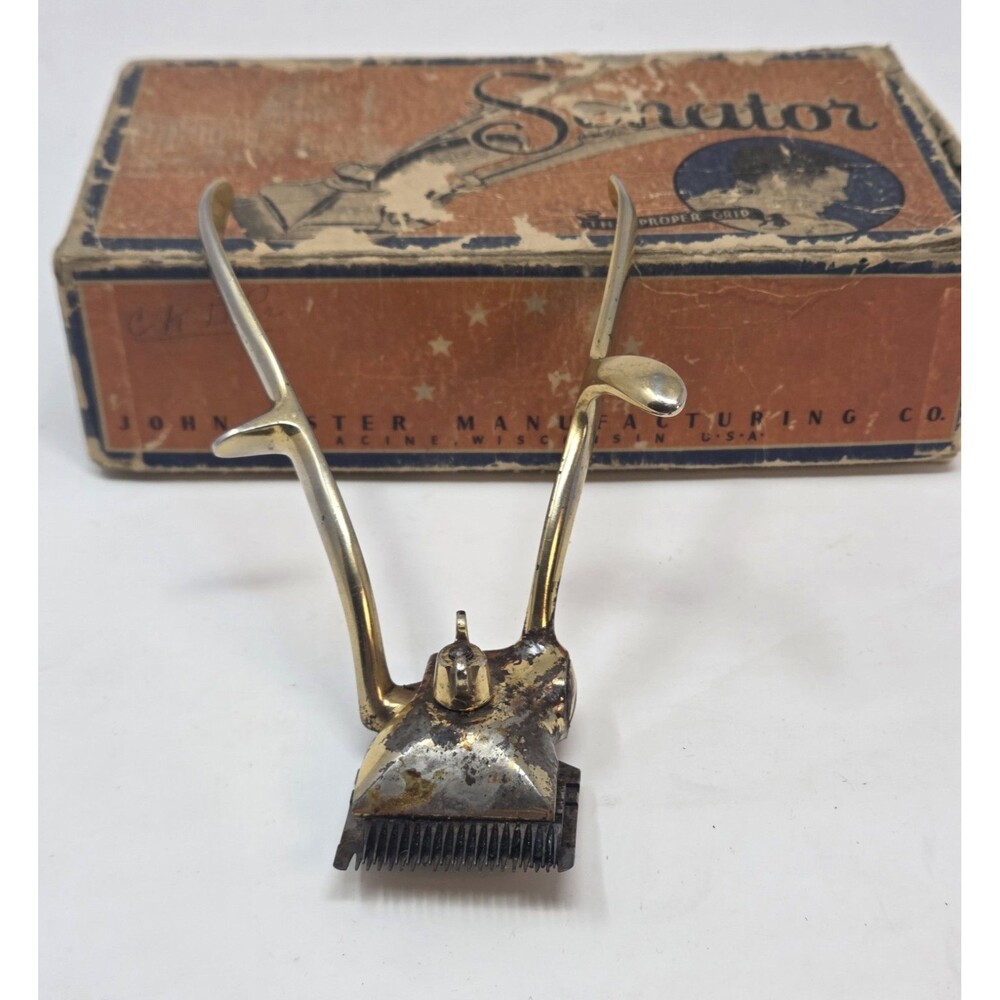 Vintage (GERMANY)  Hand  Held  Manual  Hair Beard Clipper Trimmer Barber Shaver.